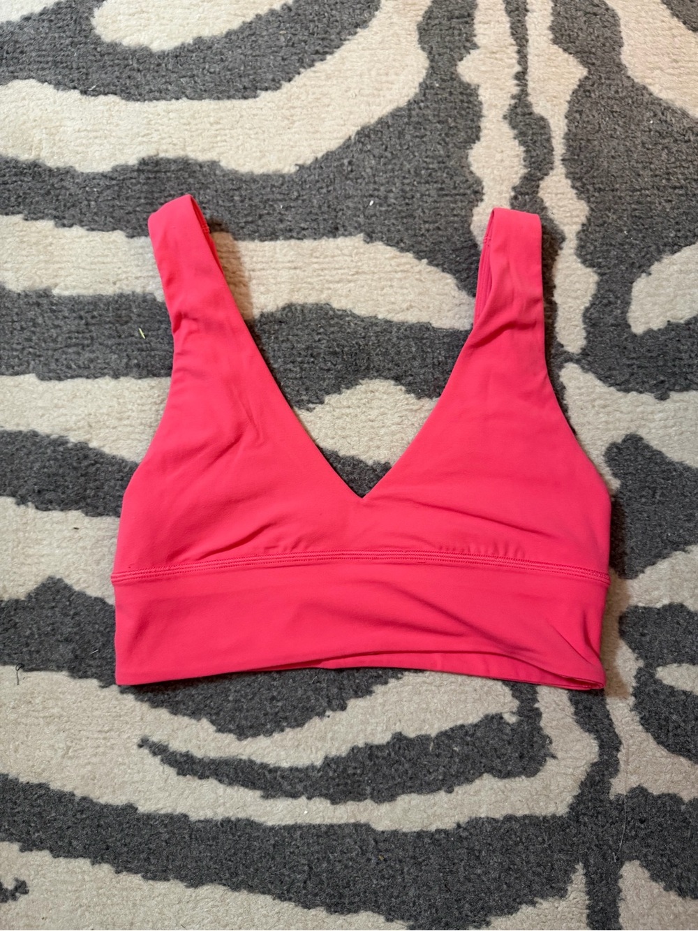 Lululemon align v neck bra
